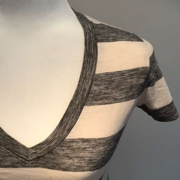 Gap striped t shirt - Picture 2 of 4